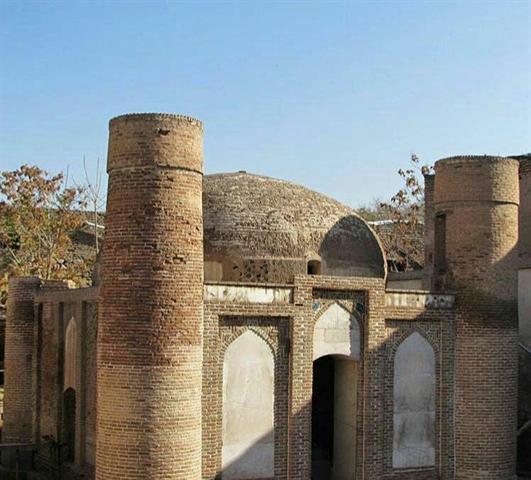 ادامه مراحل مرمت چهارمنار تبریز طبق مستندات تاریخی و استفاده از مصالح منطبق با علم نانو
