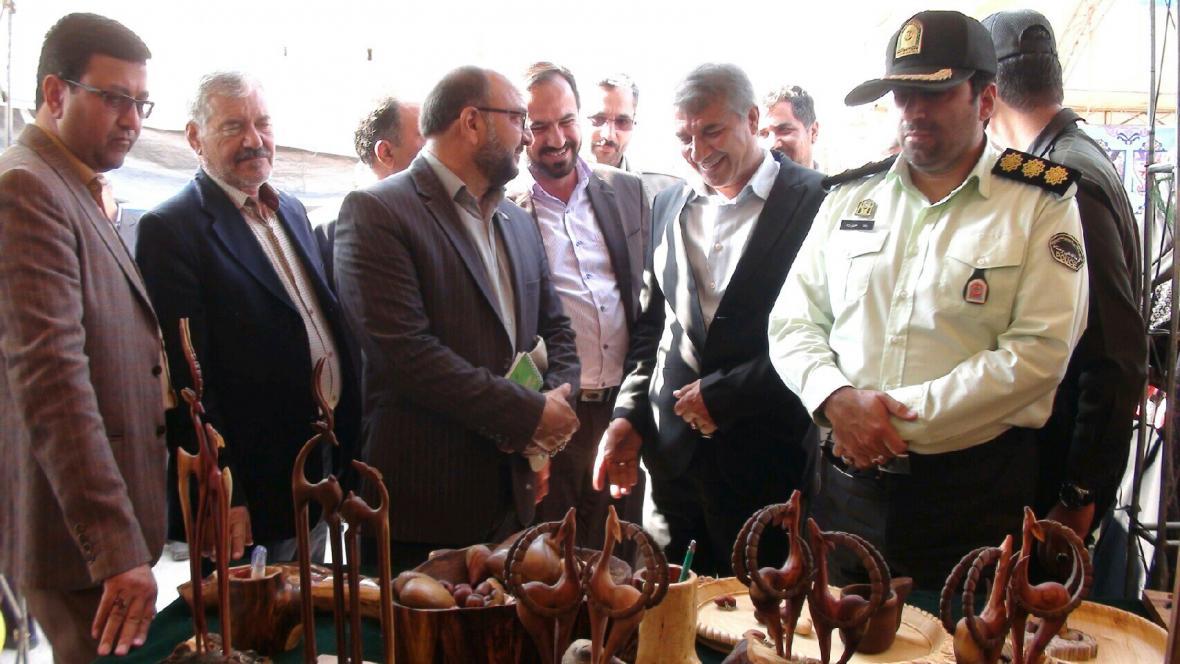 افتتاح نمایشگاه اولین جشنواره پسته انار