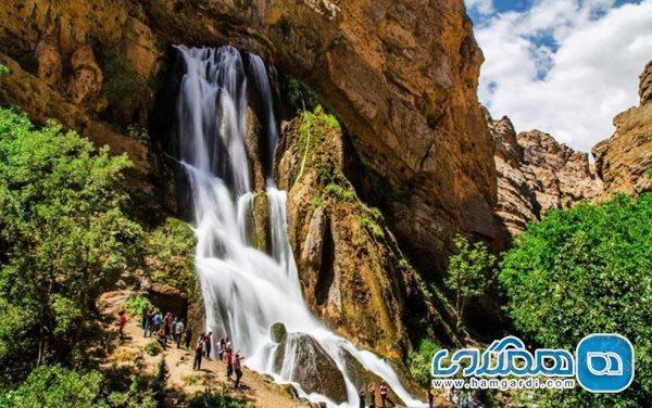 آبشارآب سفید الیگودرز ، عروس زیبای آبشارهای ایران