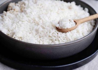این برنج ها باعث مسمومیت می شوند، برنج پخته شده چند روز در یخچال می ماند؟